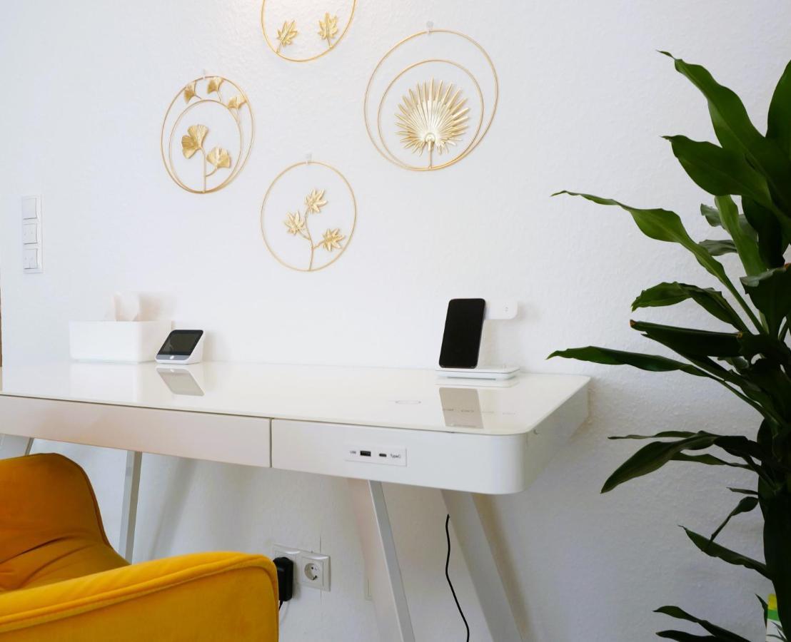 Mein Apartment Flowers bis zu 10 Personen Frankenthal  Exterior foto