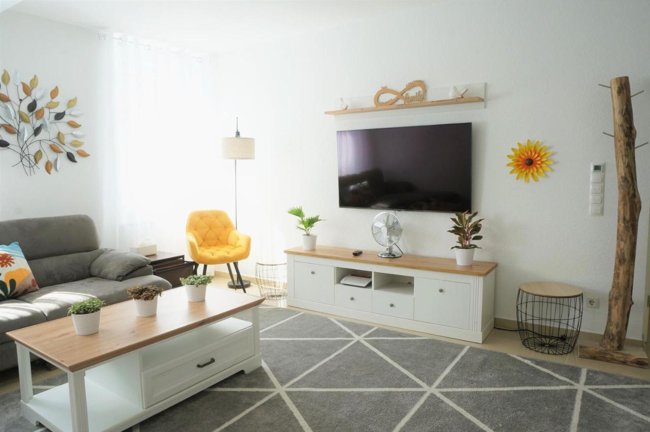 Mein Apartment Flowers bis zu 10 Personen Frankenthal  Exterior foto