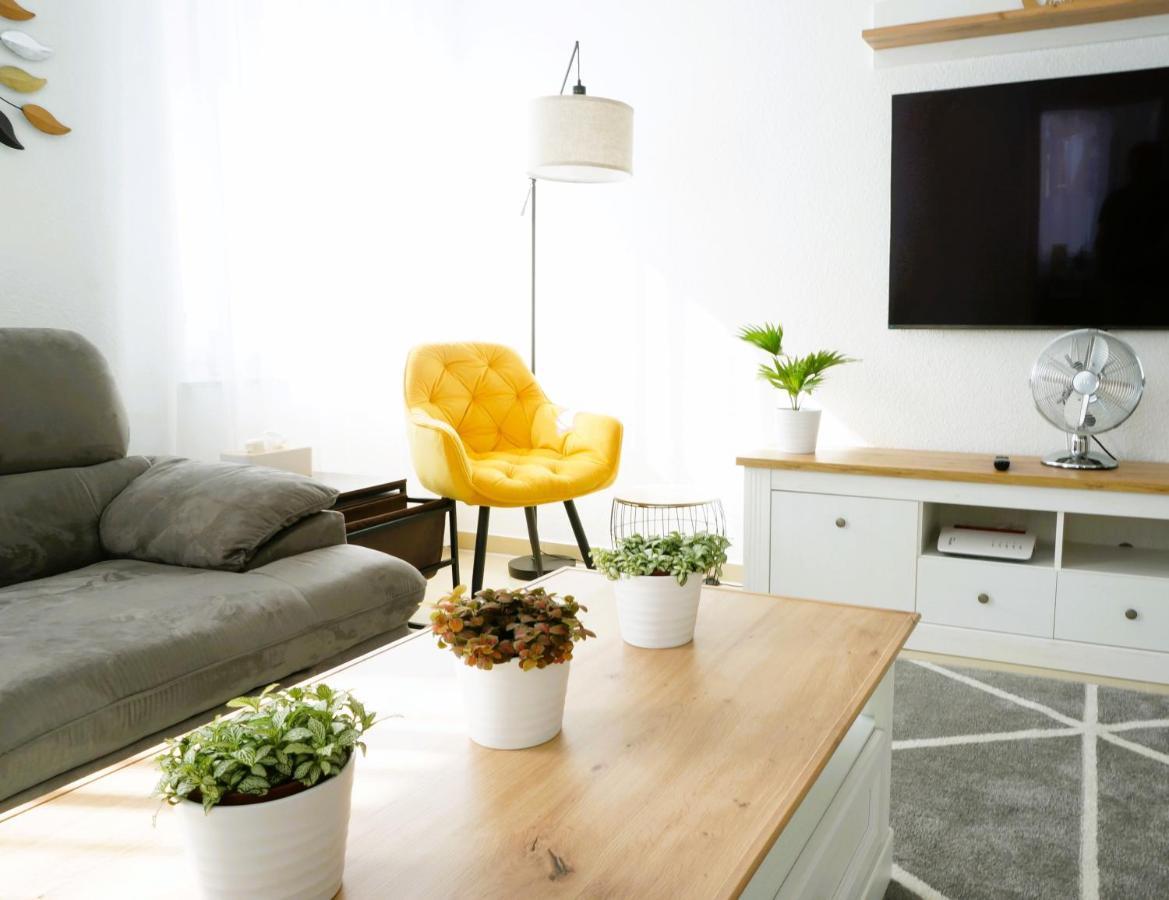 Mein Apartment Flowers bis zu 10 Personen Frankenthal  Exterior foto