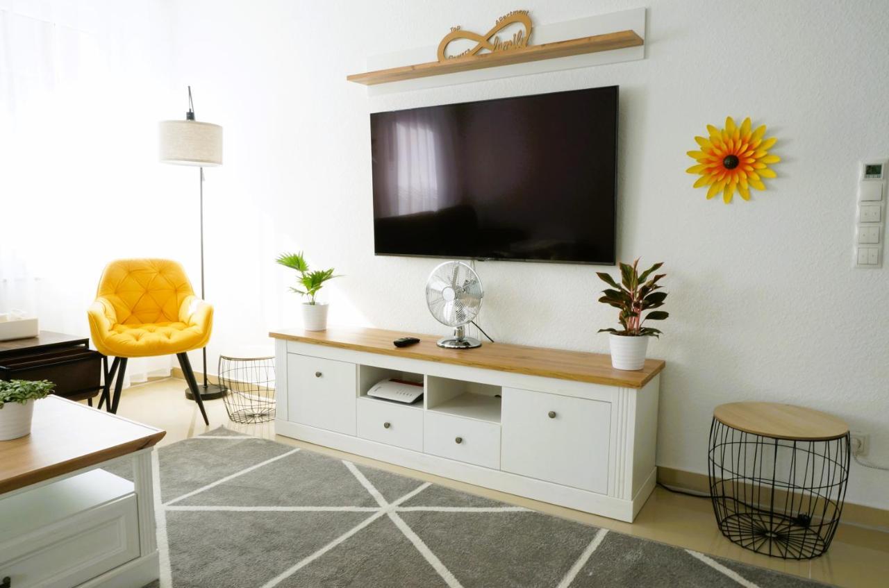 Mein Apartment Flowers bis zu 10 Personen Frankenthal  Exterior foto